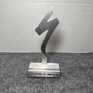 Rare Specialized Bicycle Business Card Holder Metal 25 Years Of Innovation‎ 1999